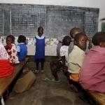 Подавляющее большинство школьников в Зимбабве не сдали выпускные экзамены