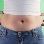 Ученые: жировые складки на талии увеличивают риск развития рака